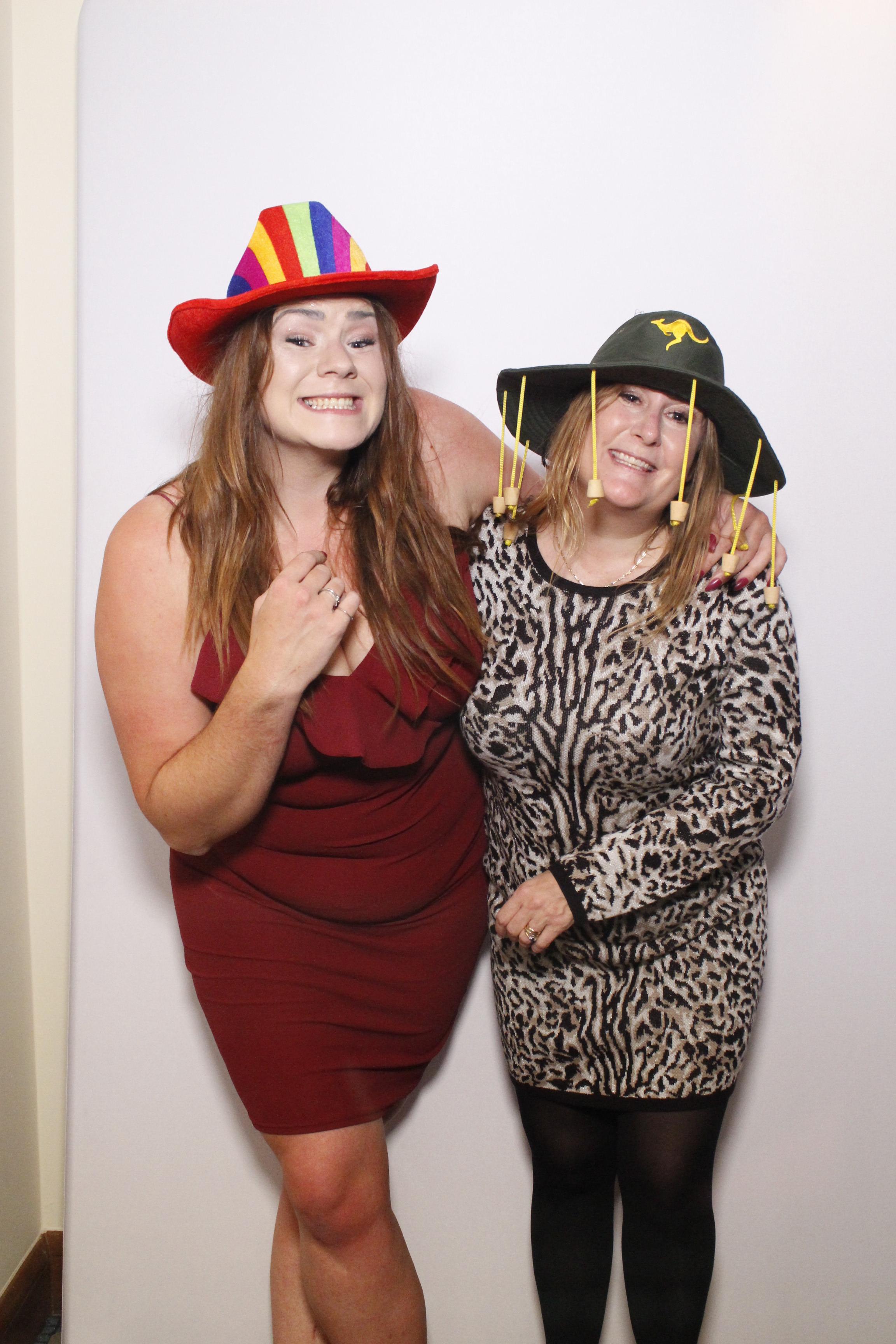 Luke & Emily's Wedding | View more photos from the event at gallery.myphotoboothexperience.co.uk/u/MyPhotoBoothExperienceLtd/Luke-Emilys-Wedding